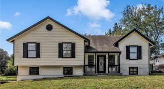 Homes for Sale in Kansas City, MO 64155 | 1413 NE 115th Street