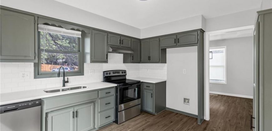 Homes for Sale in Kansas City, MO 64155 | 1413 NE 115th Street