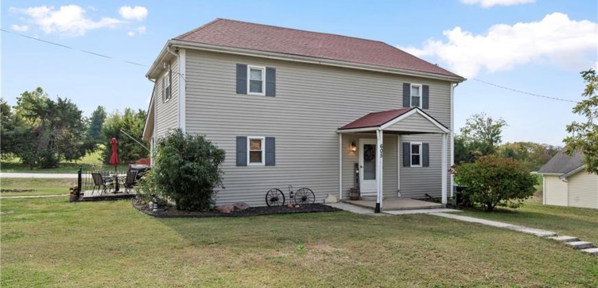 Homes for Sale in Dearborn, MO 64439 | 605 E 2nd Street Homes for Sale in Dearborn, MO 64439 | 605 E 2nd Street