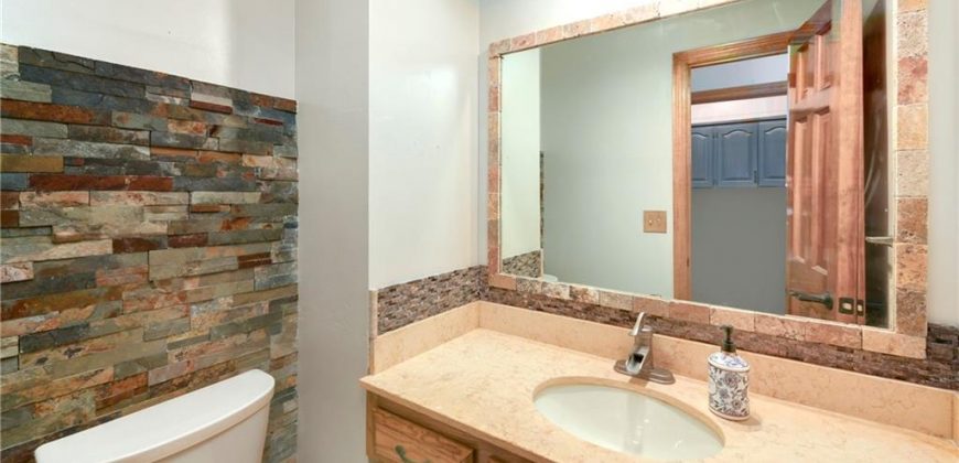 Homes for Sale in Kansas City, MO 64152 | 8323 NW 83rd Street