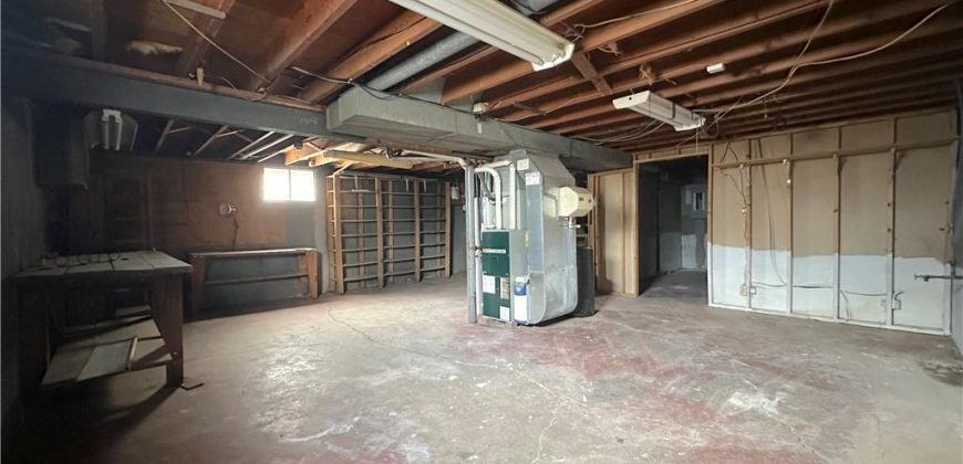 Homes for Sale in Smithville, MO 64089 | 403  Highland Avenue