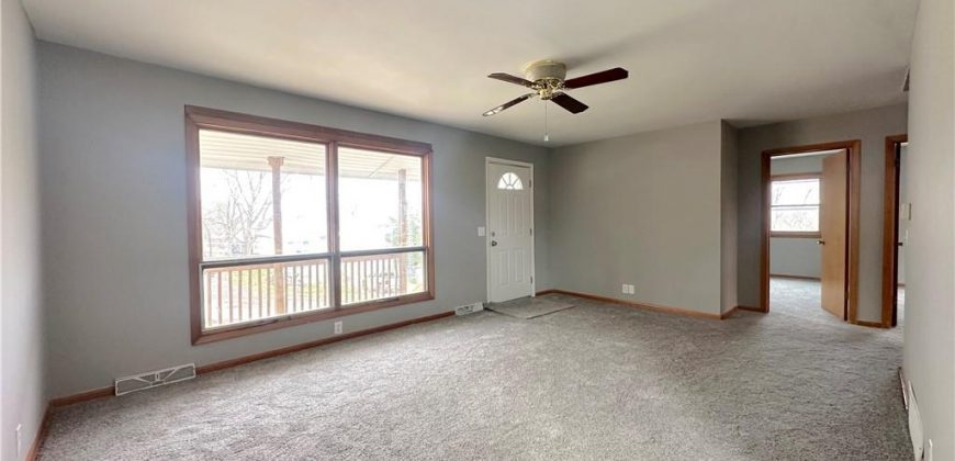 Homes for Sale in Smithville, MO 64089 | 403  Highland Avenue