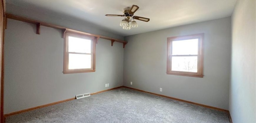 Homes for Sale in Smithville, MO 64089 | 403  Highland Avenue