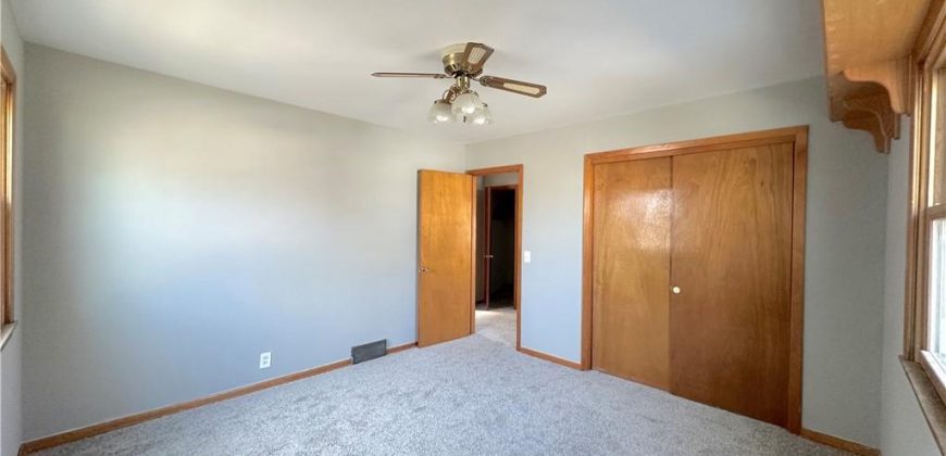 Homes for Sale in Smithville, MO 64089 | 403  Highland Avenue