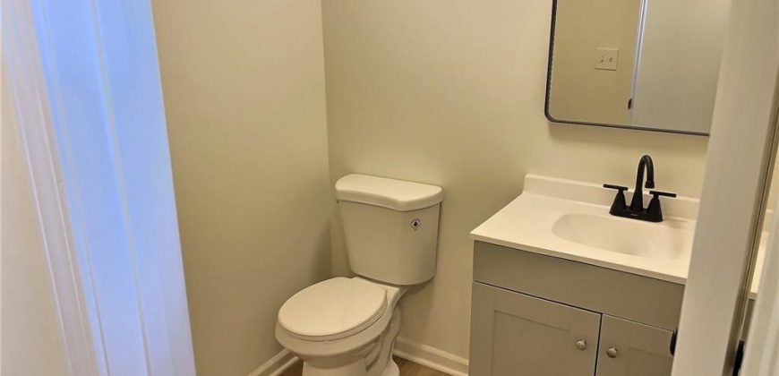 Homes for Sale in Smithville, MO 64089 | 309B E Main Street, Unit#B