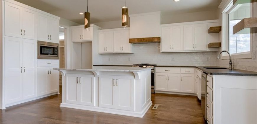 Homes for Sale in Kansas City, MO 64153 | 8216 NW 89th Terrace