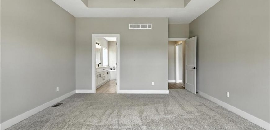 Homes for Sale in Kearney, MO 64060 | 2101  Crooked Creek Drive