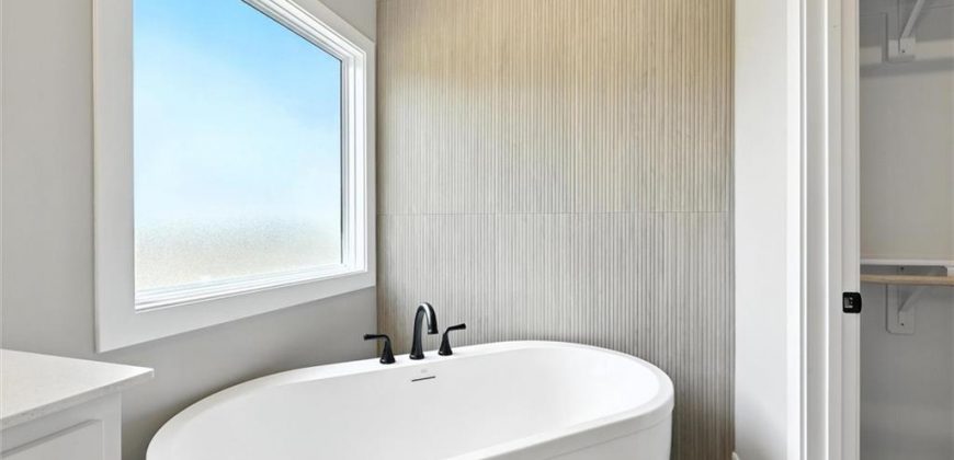 Homes for Sale in Kearney, MO 64060 | 2101  Crooked Creek Drive