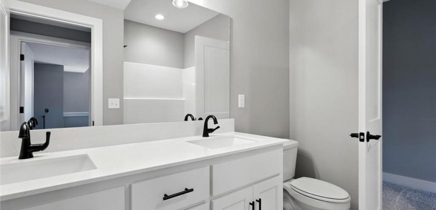 Homes for Sale in Kearney, MO 64060 | 2101  Crooked Creek Drive