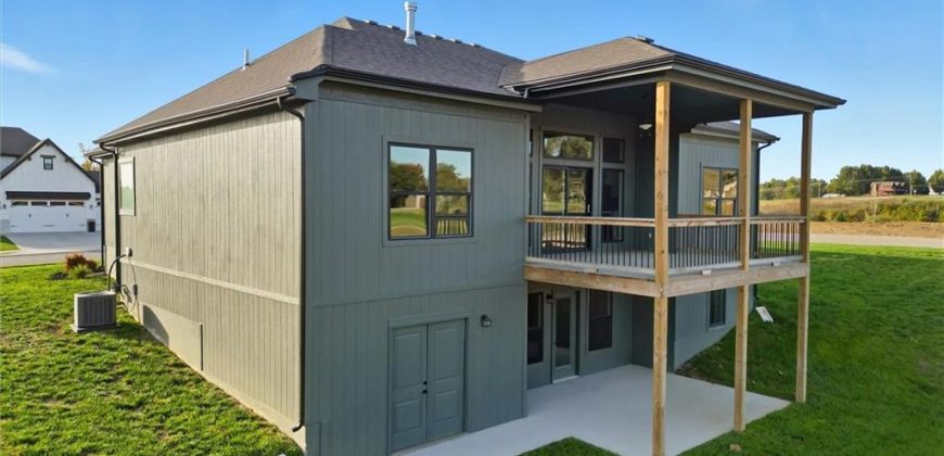 Homes for Sale in Kearney, MO 64060 | 2101  Crooked Creek Drive