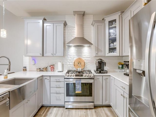 Homes for Sale in Kansas City, MO 64154 | 9421 N Gower Avenue