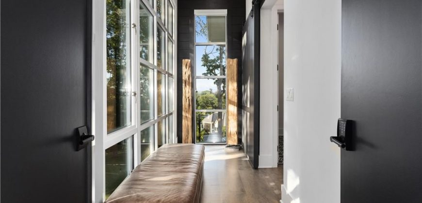 Homes for Sale in Parkville, MO 64152 | 6949  Watson’s Country Lane