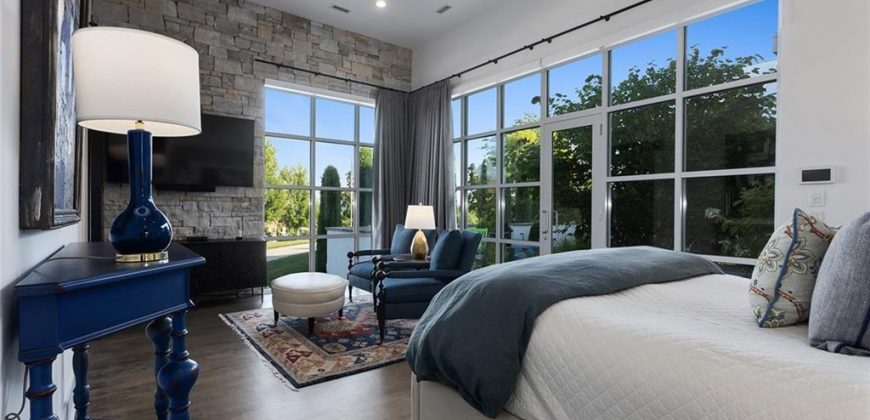 Homes for Sale in Parkville, MO 64152 | 6949  Watson’s Country Lane