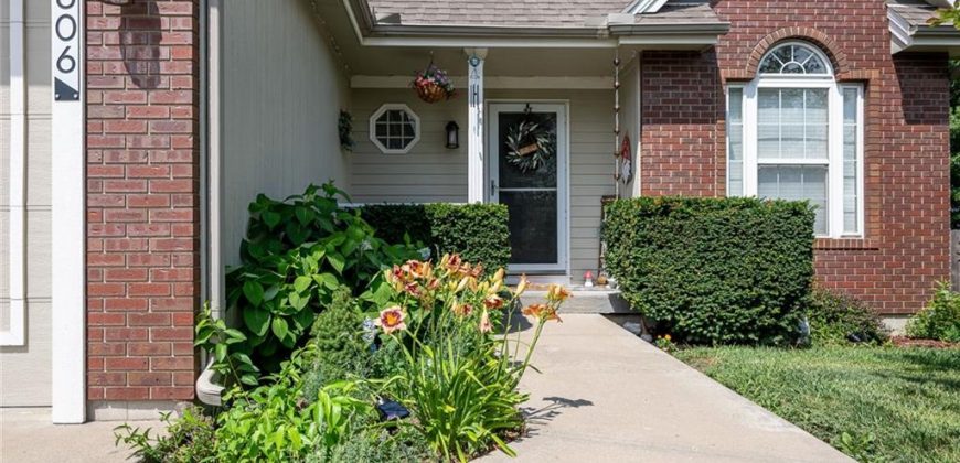 Homes for Sale in Kearney, MO 64060 | 606  Briar Lane