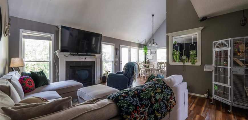 Homes for Sale in Kearney, MO 64060 | 606  Briar Lane