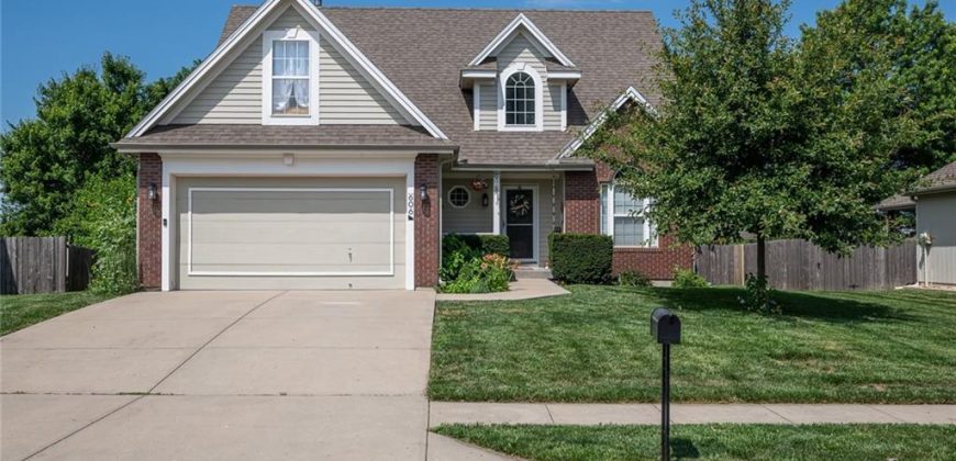 Homes for Sale in Kearney, MO 64060 | 606  Briar Lane