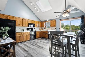 10222-N-Central-Street-mls-2569023-image-1