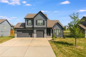 1314-NE-107th-Terrace-mls-2569857-image-1