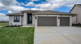 Homes for Sale in Kansas City, MO 64156 | 2516 NE 91st Place