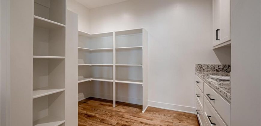 Homes for Sale in Kansas City, MO 64156 | 2516 NE 91st Place