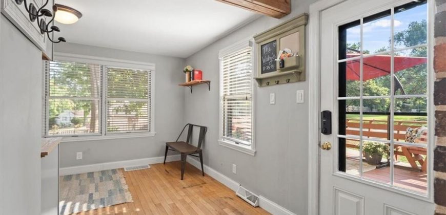 Homes for Sale in Kansas City, MO 64116 | 318 NW Briarcliff Road