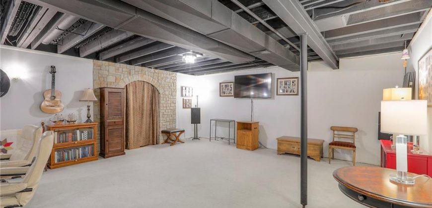 Homes for Sale in Kansas City, MO 64119 | 6028 N Spruce Avenue