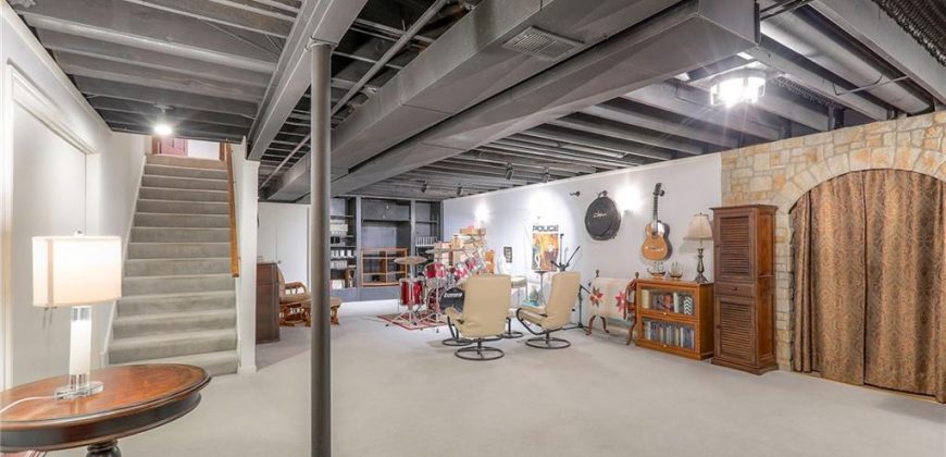 Homes for Sale in Kansas City, MO 64119 | 6028 N Spruce Avenue