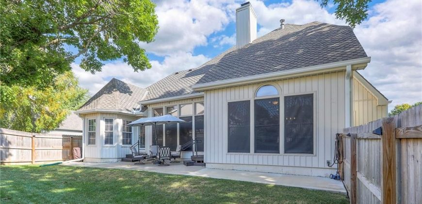 Homes for Sale in Kansas City, MO 64119 | 6028 N Spruce Avenue