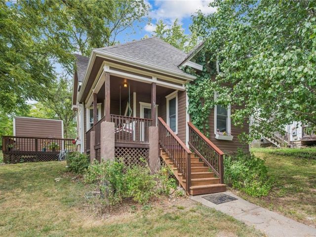 Homes for Sale in Excelsior Springs, MO 64024 | 132  Cliff Drive