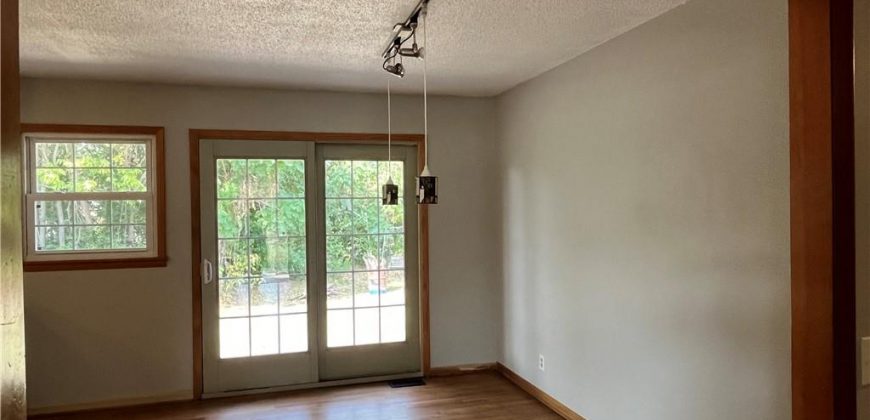 Homes for Sale in Kearney, MO 64060 | 108 S Grove Street