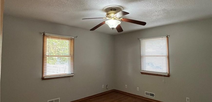 Homes for Sale in Kearney, MO 64060 | 108 S Grove Street