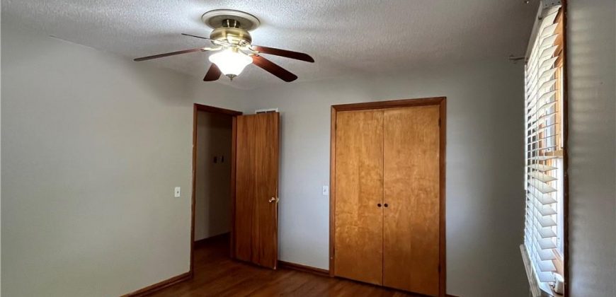 Homes for Sale in Kearney, MO 64060 | 108 S Grove Street