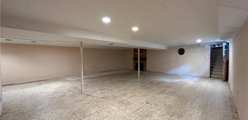 Homes for Sale in Kearney, MO 64060 | 108 S Grove Street