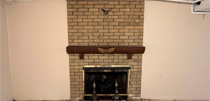 Homes for Sale in Kearney, MO 64060 | 108 S Grove Street