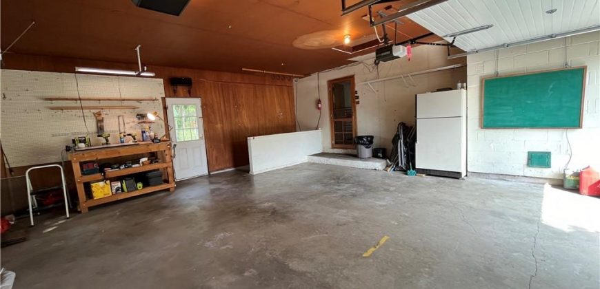 Homes for Sale in Kearney, MO 64060 | 108 S Grove Street