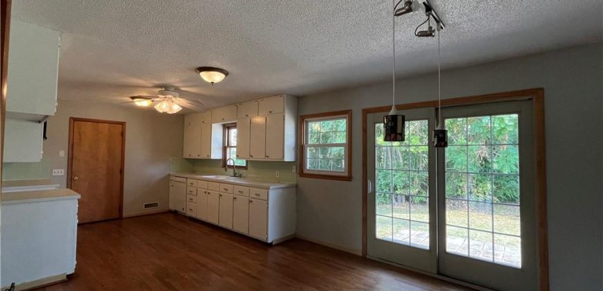 Homes for Sale in Kearney, MO 64060 | 108 S Grove Street