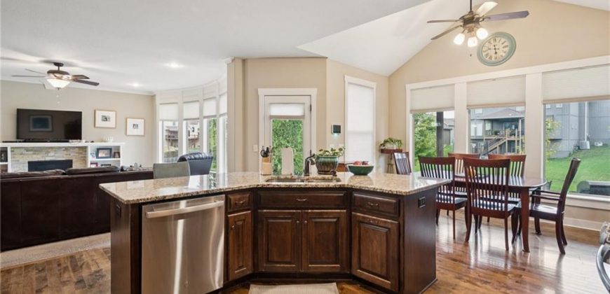 Homes for Sale in Kansas City, MO 64155 | 2210 NE 111th Street