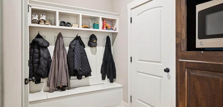 Homes for Sale in Kansas City, MO 64155 | 2210 NE 111th Street