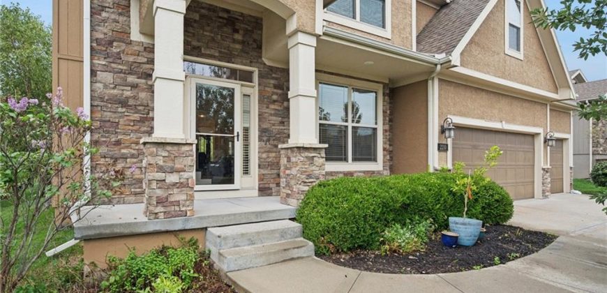 Homes for Sale in Kansas City, MO 64155 | 2210 NE 111th Street