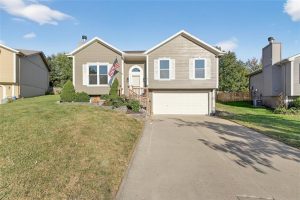11031-N-Ditman-Court-mls-2577594-image-1