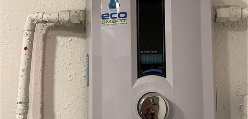 Homes for Sale in Kansas City, MO 64119 | 4900 N Manchester Avenue