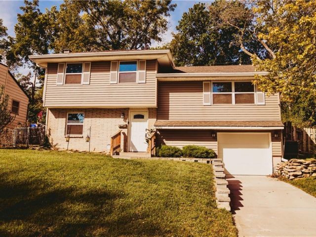 Homes for Sale in Kansas City, MO 64119 | 4900 N Manchester Avenue