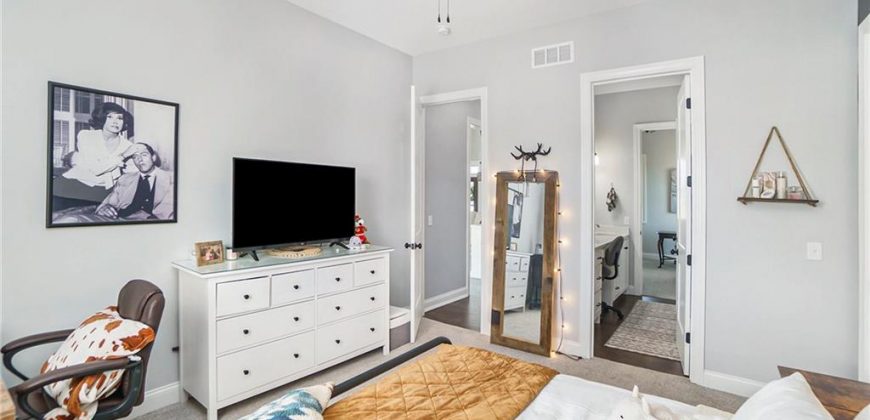 Homes for Sale in Smithville, MO 64089 | 18723  County Line Road