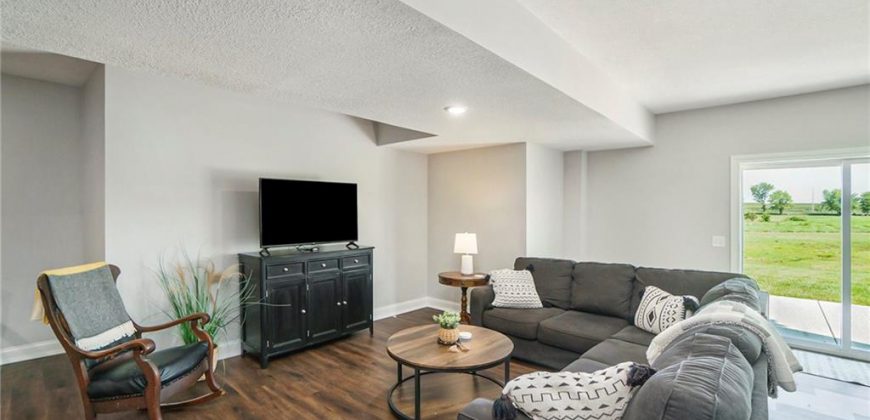 Homes for Sale in Smithville, MO 64089 | 18723  County Line Road