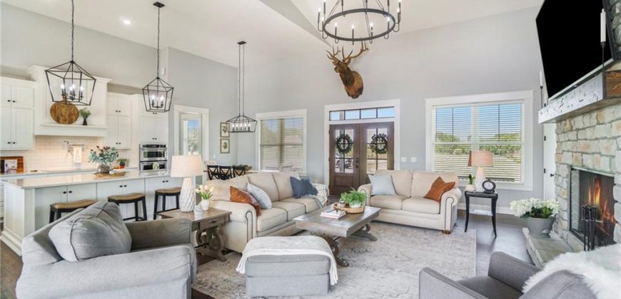 Homes for Sale in Smithville, MO 64089 | 18723  County Line Road