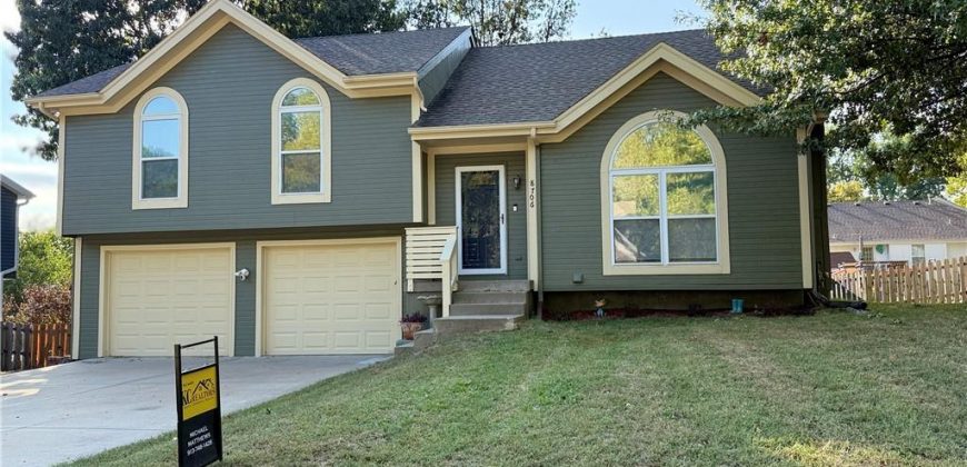 Homes for Sale in Kansas City, MO 64153 | 8706 N Wheaton Court