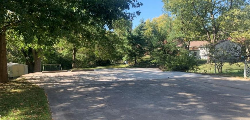 Homes for Sale in Liberty, MO 64068 | 2504  Magnolia Avenue