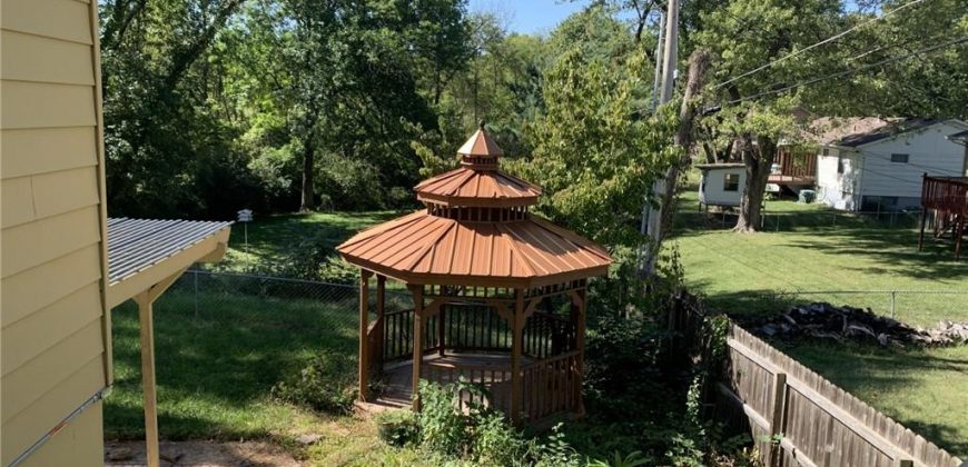 Homes for Sale in Liberty, MO 64068 | 2504  Magnolia Avenue