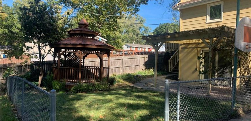 Homes for Sale in Liberty, MO 64068 | 2504  Magnolia Avenue