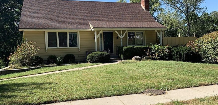 Homes for Sale in Liberty, MO 64068 | 2504  Magnolia Avenue